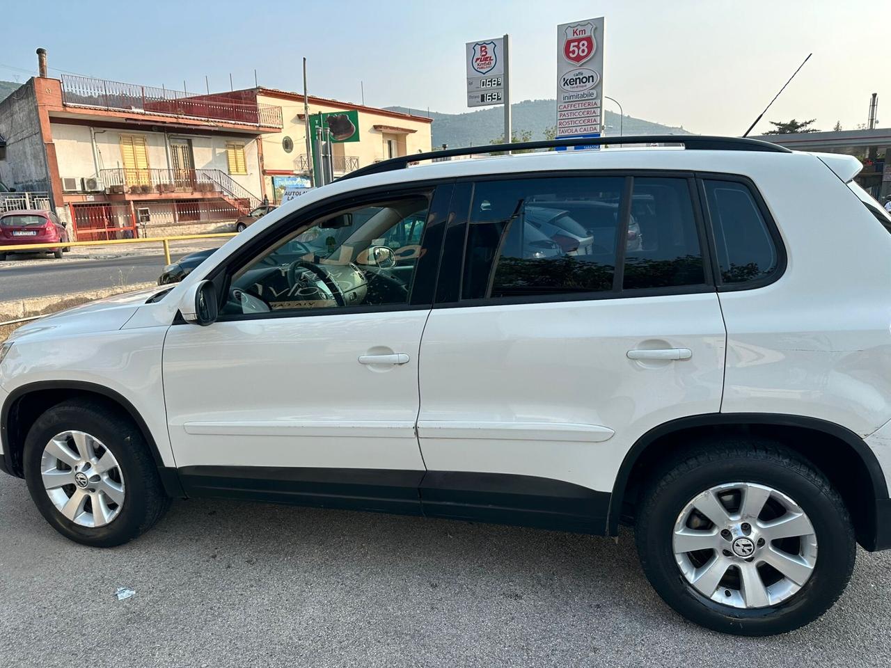 Volkswagen Tiguan 2.0 16V TDI DPF Trend & Fun (18°)