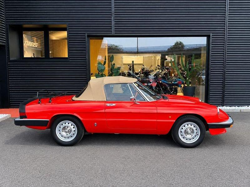 Alfa Romeo Spider 1.6 "DUETTO AERODINAMICA I"