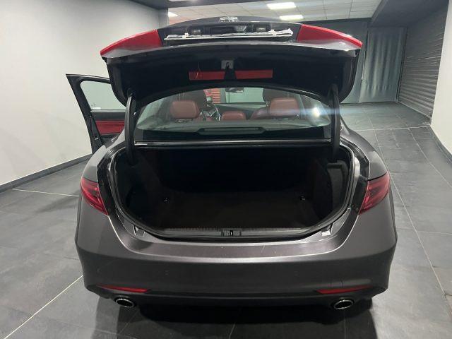 ALFA ROMEO Giulia 2.2 Turbodiesel 180 CV AT8 Q2 Super