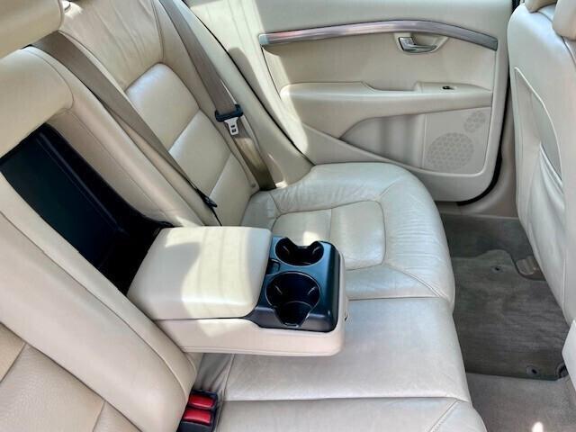 Volvo S80 2.4 D5 205 CV Summum