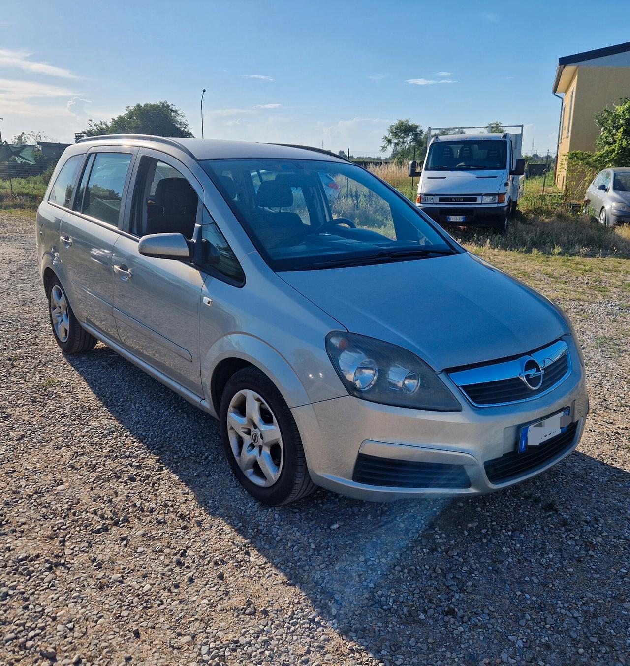 Opel Zafira 1.6 16V Twinport Cosmo