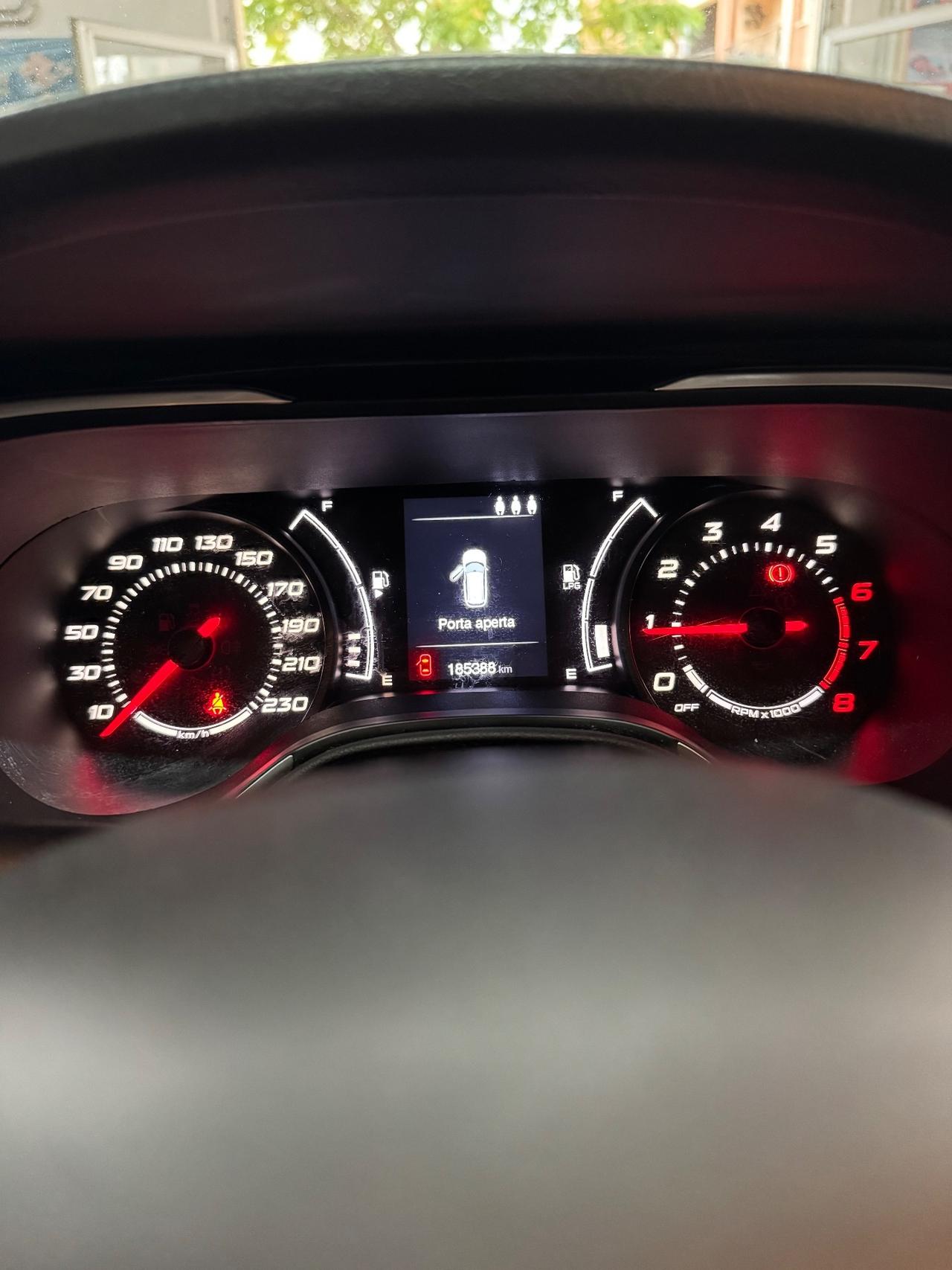 Fiat Tipo 1.4 T-Jet 120CV GPL SW Lounge