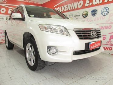 Toyota RAV 4 2.2 D-4D 4x4 DA VETRINA 2011
