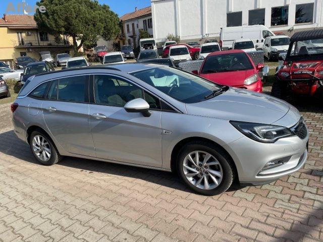 OPEL Astra 1.6 CDTi 136CV aut. Sports Tourer Business