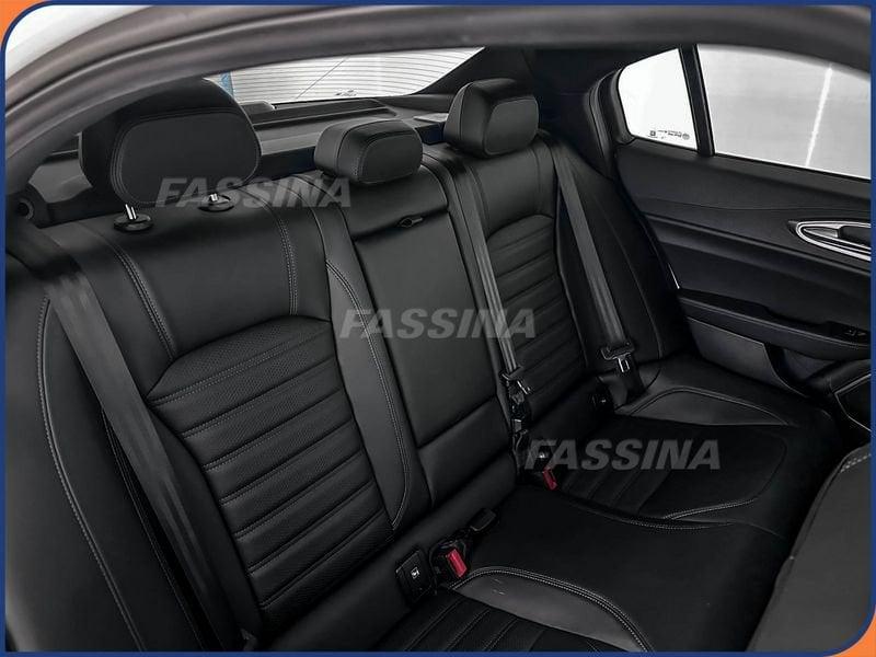 Alfa Romeo Giulia Giulia 2.0 Turbo 280 CV AT8 AWD Q4 Veloce