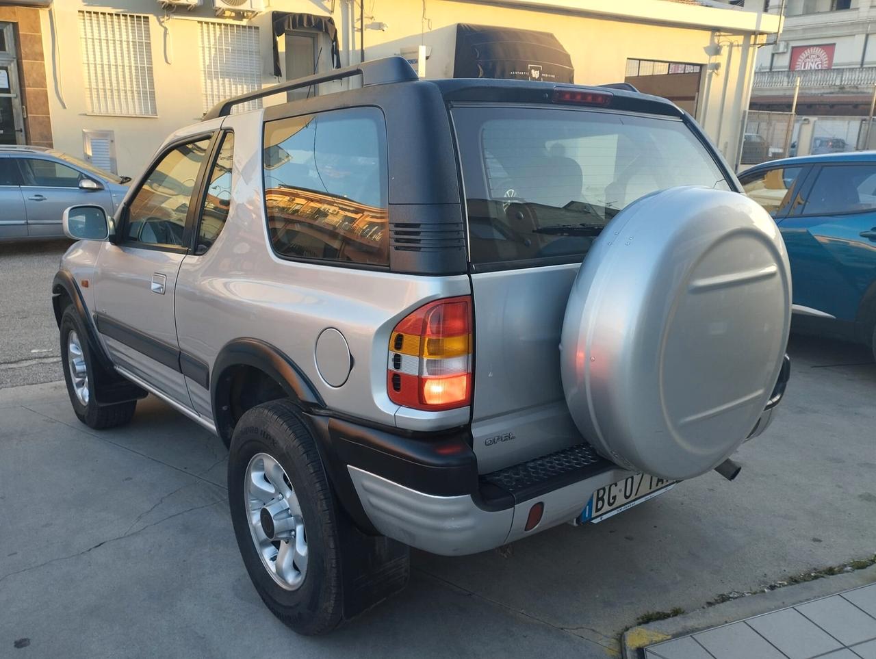 Opel Frontera 2.2 16V DTI 3 porte Sport AUTOMATICA