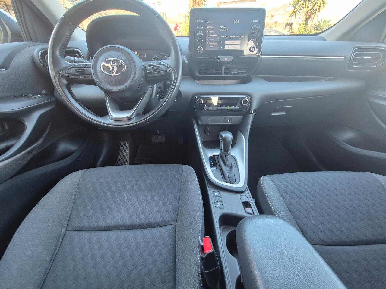 Toyota Yaris 1.5 Hybrid iva esposta inclusa 2021