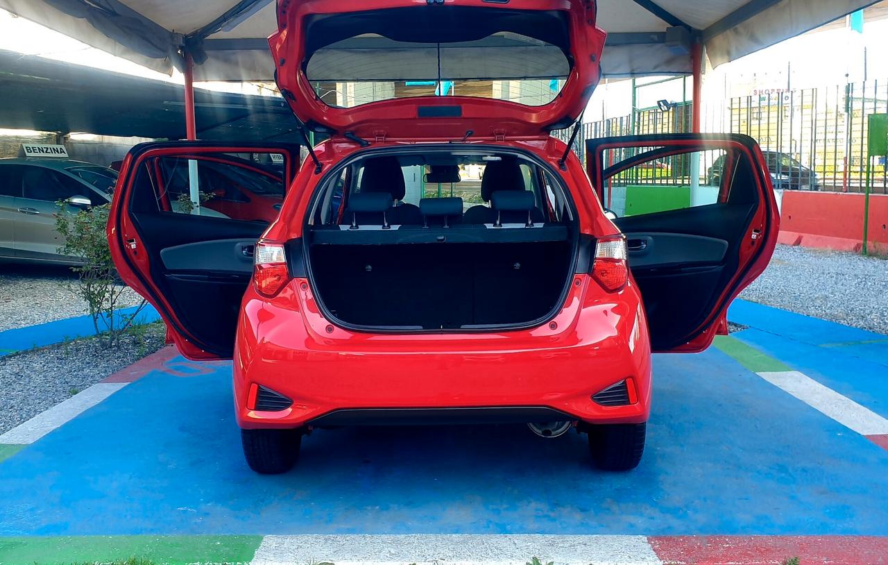 TOYOTA YARIS 1.0 BENZINA 2020 E/6 OK NEOPATENTATI