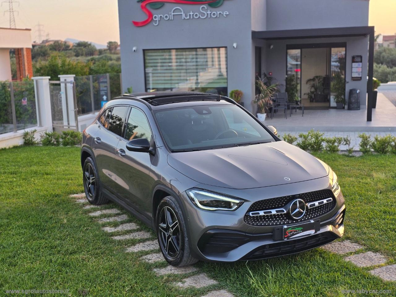 MERCEDES-BENZ GLA 180 d Automatic Premium TETTUCCIO