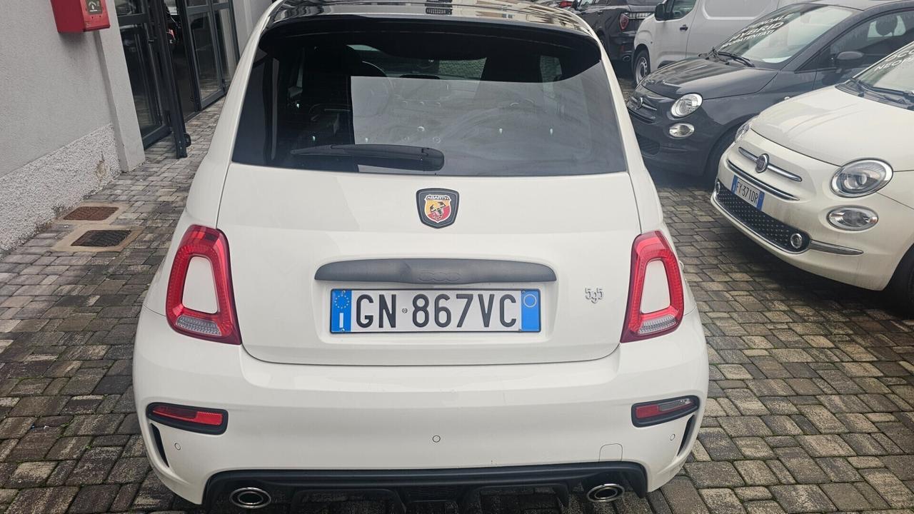 Abarth 595 1.4 Turbo T-Jet 165 CV