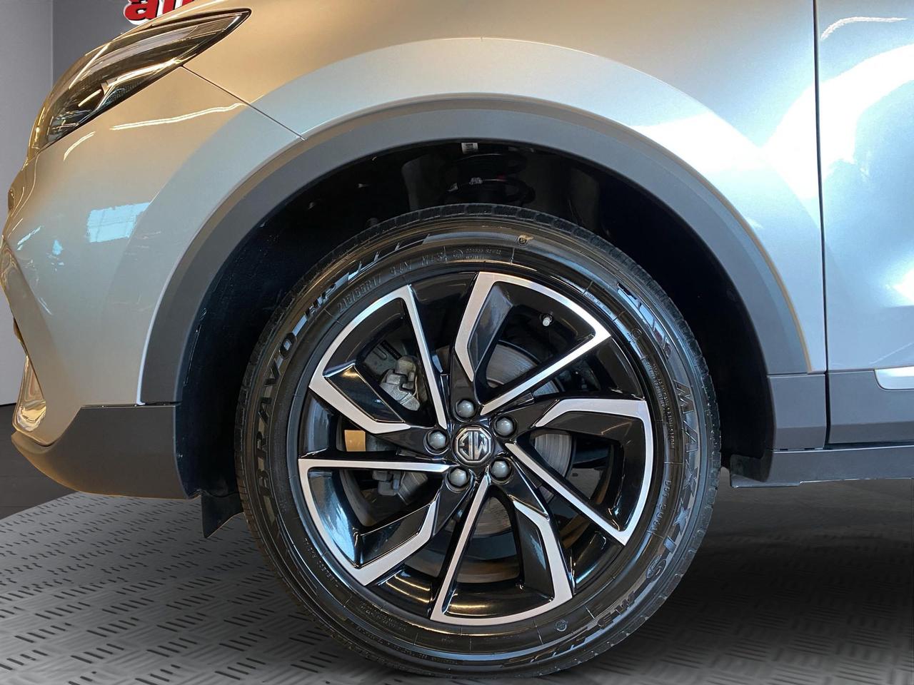 Mg ZS 1.5 Luxury
