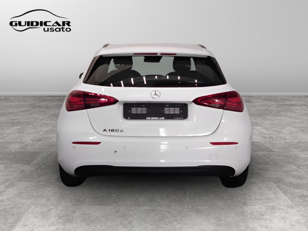 Mercedes-Benz Classe A - W177 2023 - A 180 d Advanced auto