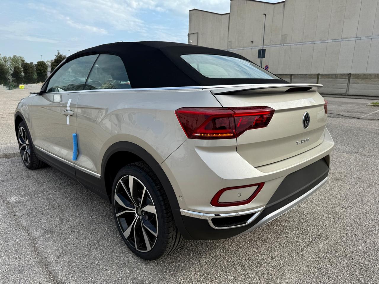 Volkswagen T-Roc Cabriolet 1.0 TSI Style - UNICA ITALIA