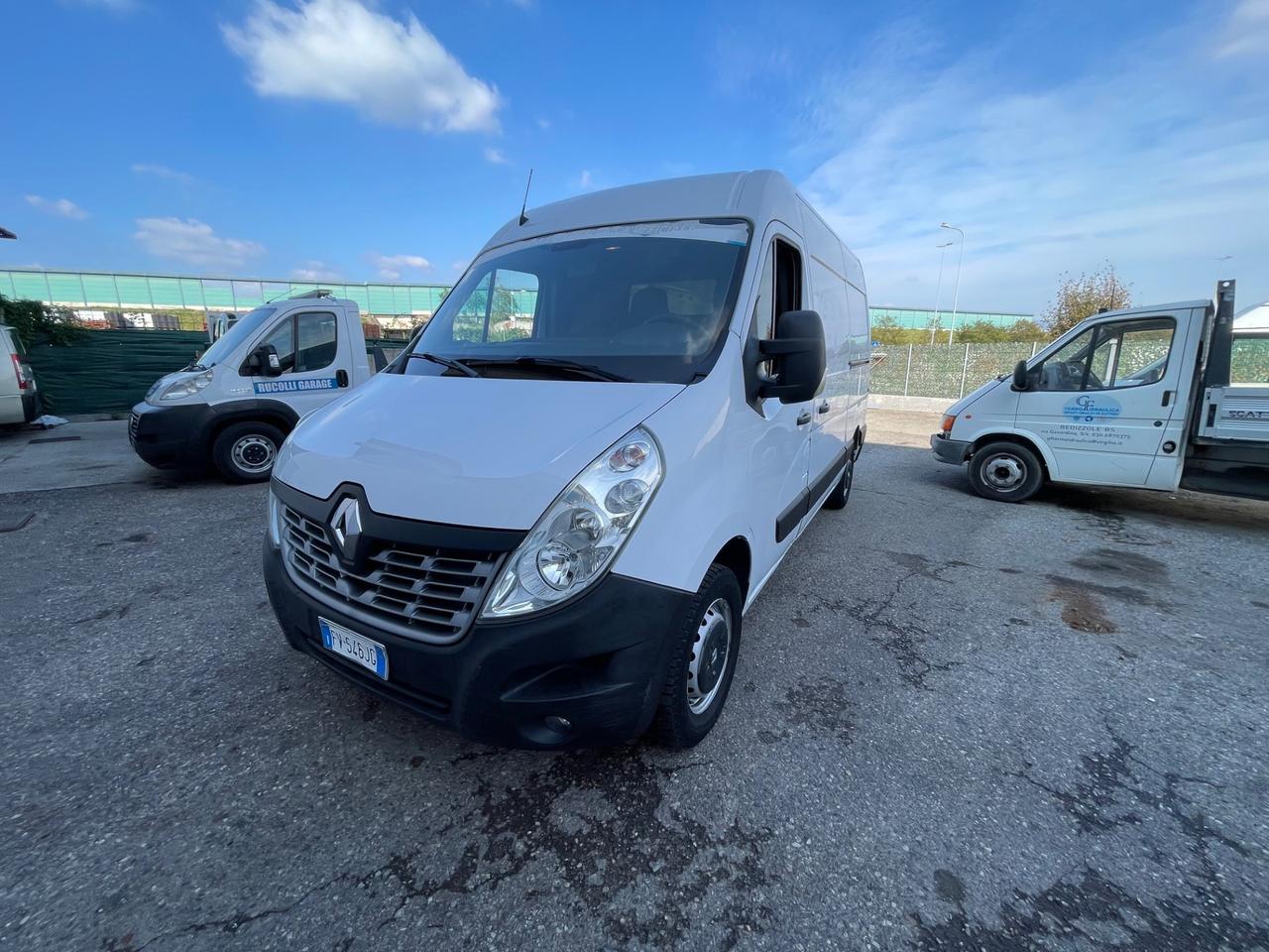 Renault Master T35 2.3 dCi 131 cv