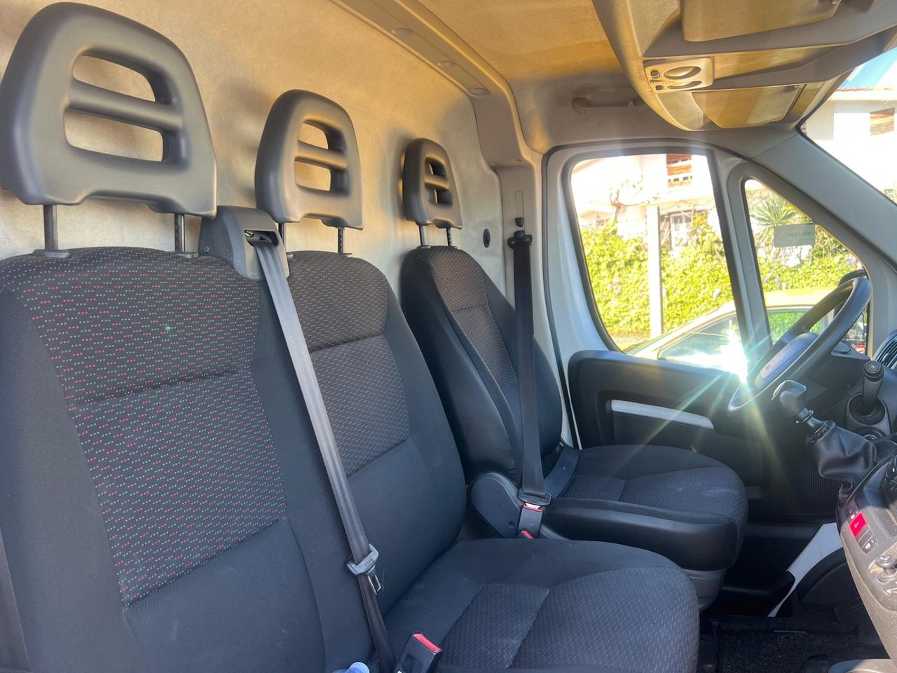 Peugeot Boxer 330 2.2 passo lungo