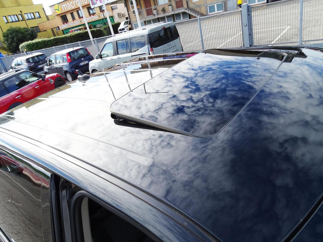 Dodge RAM 1500 AWD 5.7L V8 401CV LARAMIE AUTOCARRO