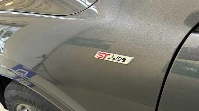 Ford Kuga ST-Line X 1.5 ecoobost 150cv