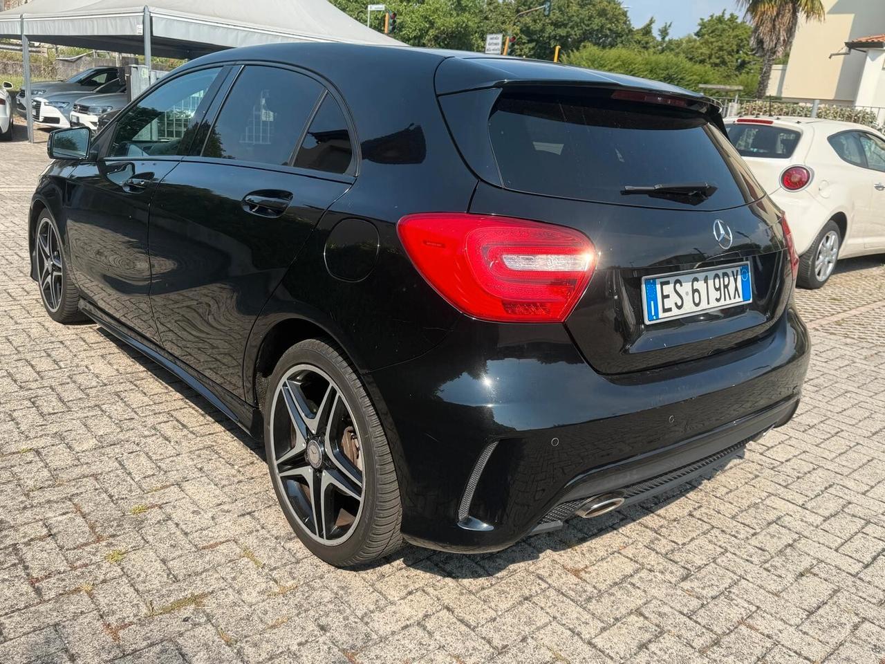 Mercedes A180 Premium AMG
