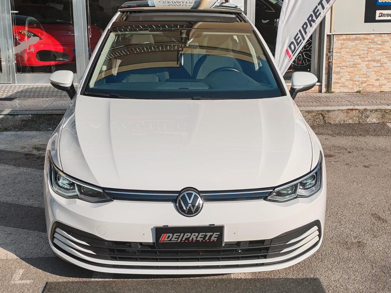 Volkswagen Golf 8 2.0 TDI 150 CV DSG /Life/ - IQ.Light, Digital Cockpit, Tetto Panoramico Apribile