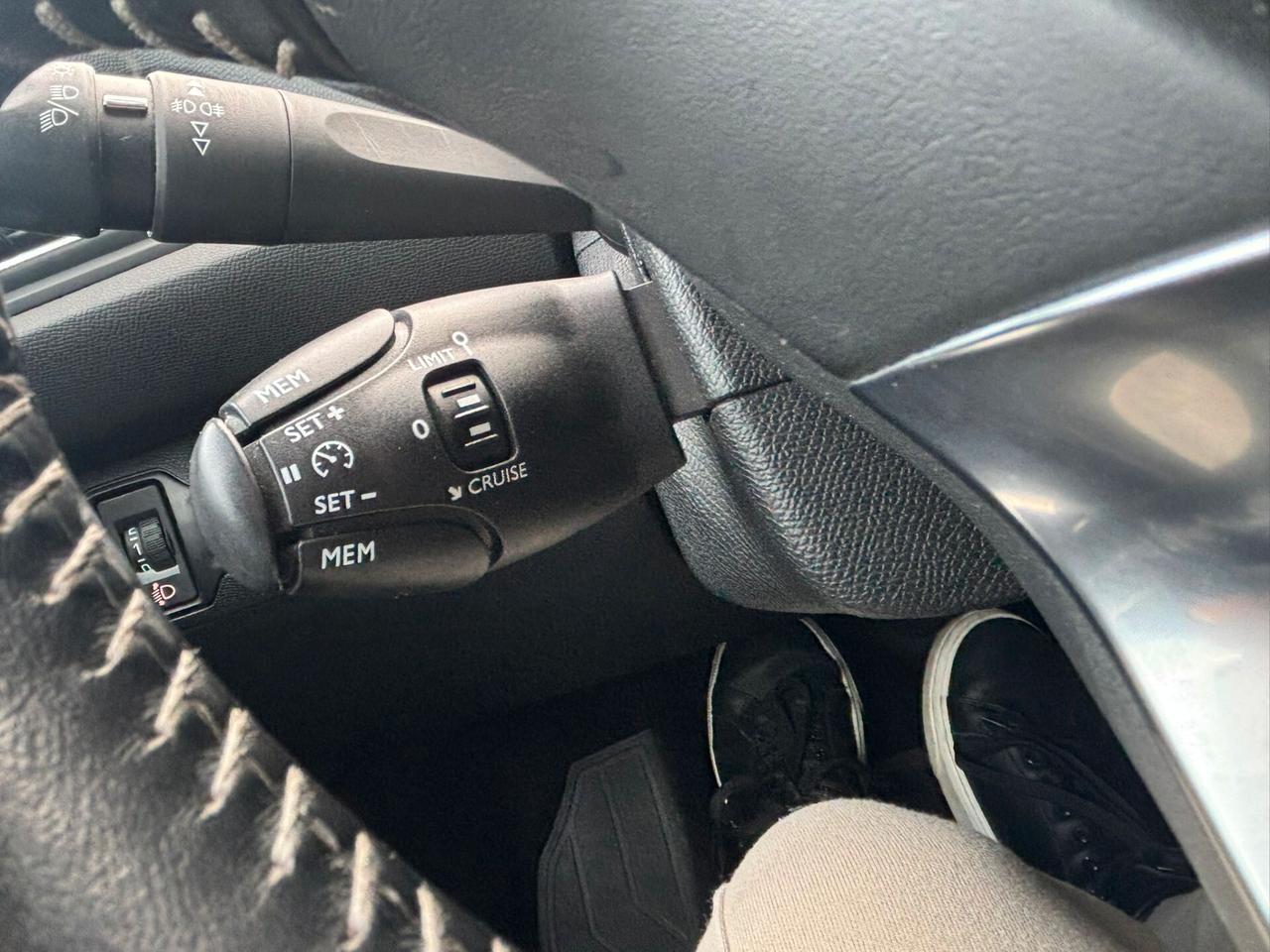 Peugeot 308 PureTech Turbo 130 S&S Allure