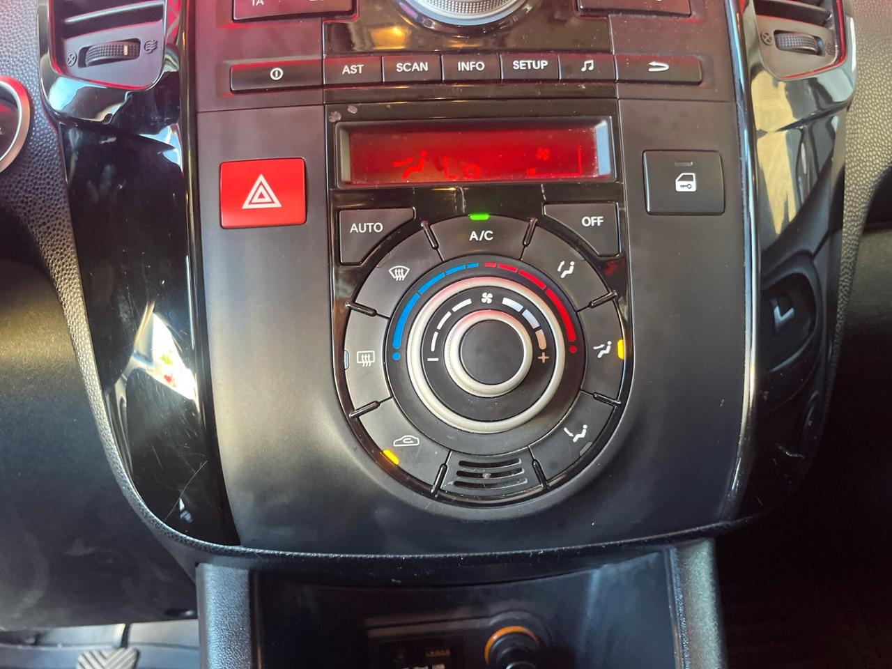 Kia Venga 1.6 CRDi VGT TX