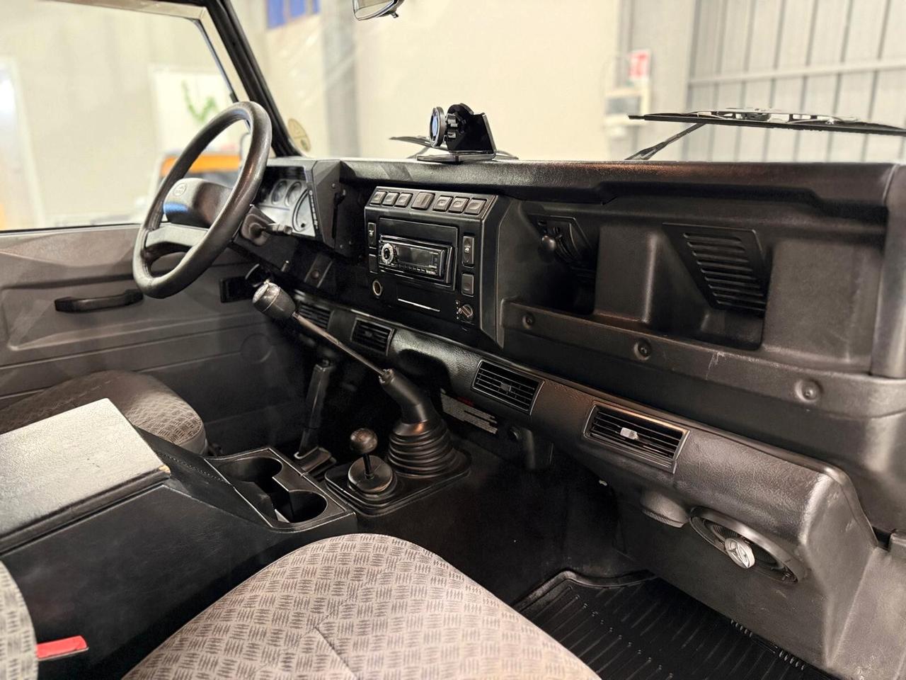 Land Rover Defender 90 2.5 Td5 Station Wagon S