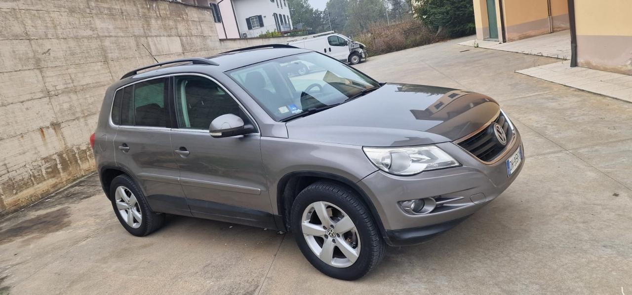 Volkswagen Tiguan 2.0 16V TDI DPF Trend & Fun (18°)