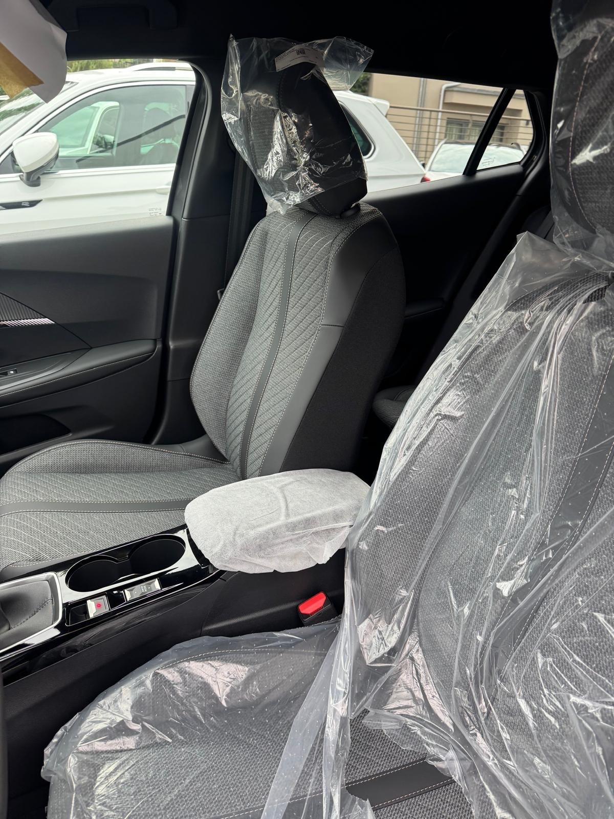 Peugeot 2008 PureTech 100 S&S Allure