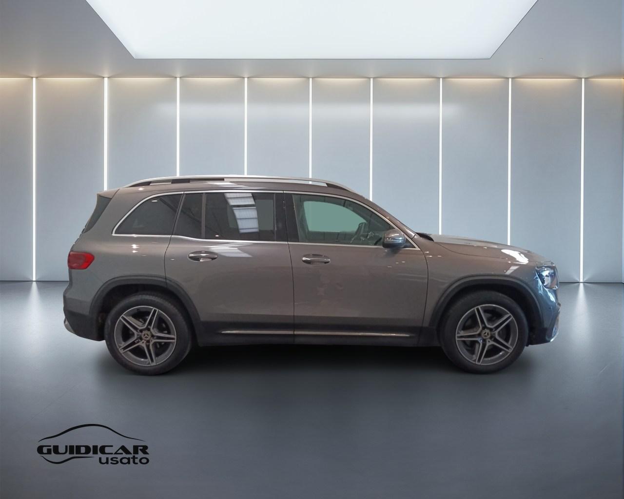 Mercedes-Benz GLB - X247 2023 - GLB 200 d AMG Line Premium auto