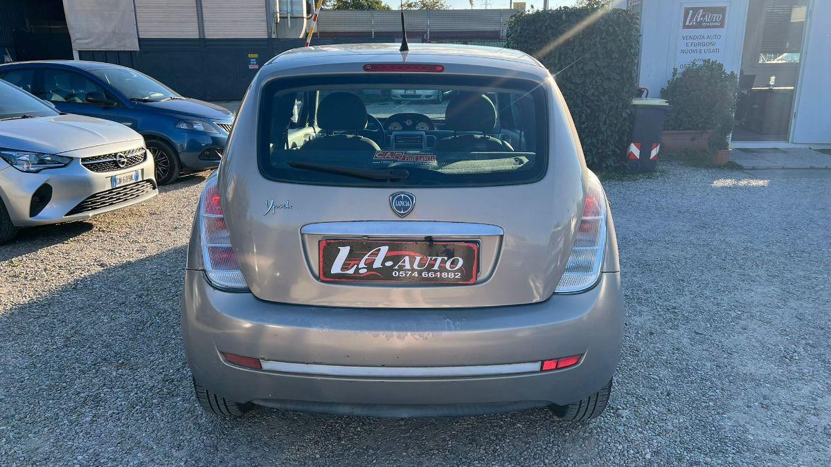 LANCIA - Ypsilon 1.2 8v New Oro (oro)