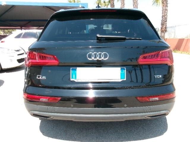 Audi Q5 2.0 TDI 150 CV Business Sport