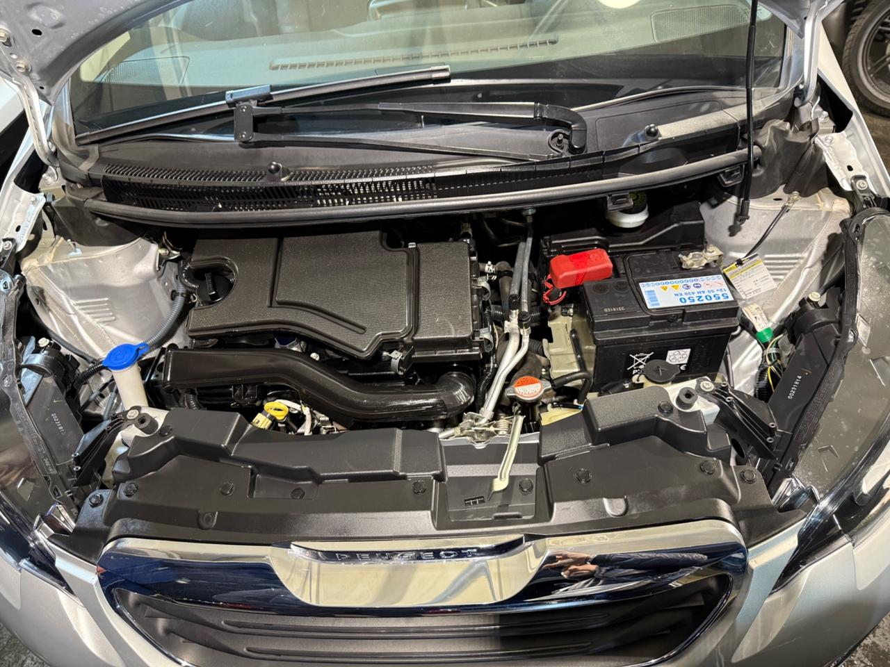 Peugeot 108 VTi 68 5 porte Allure TOP!