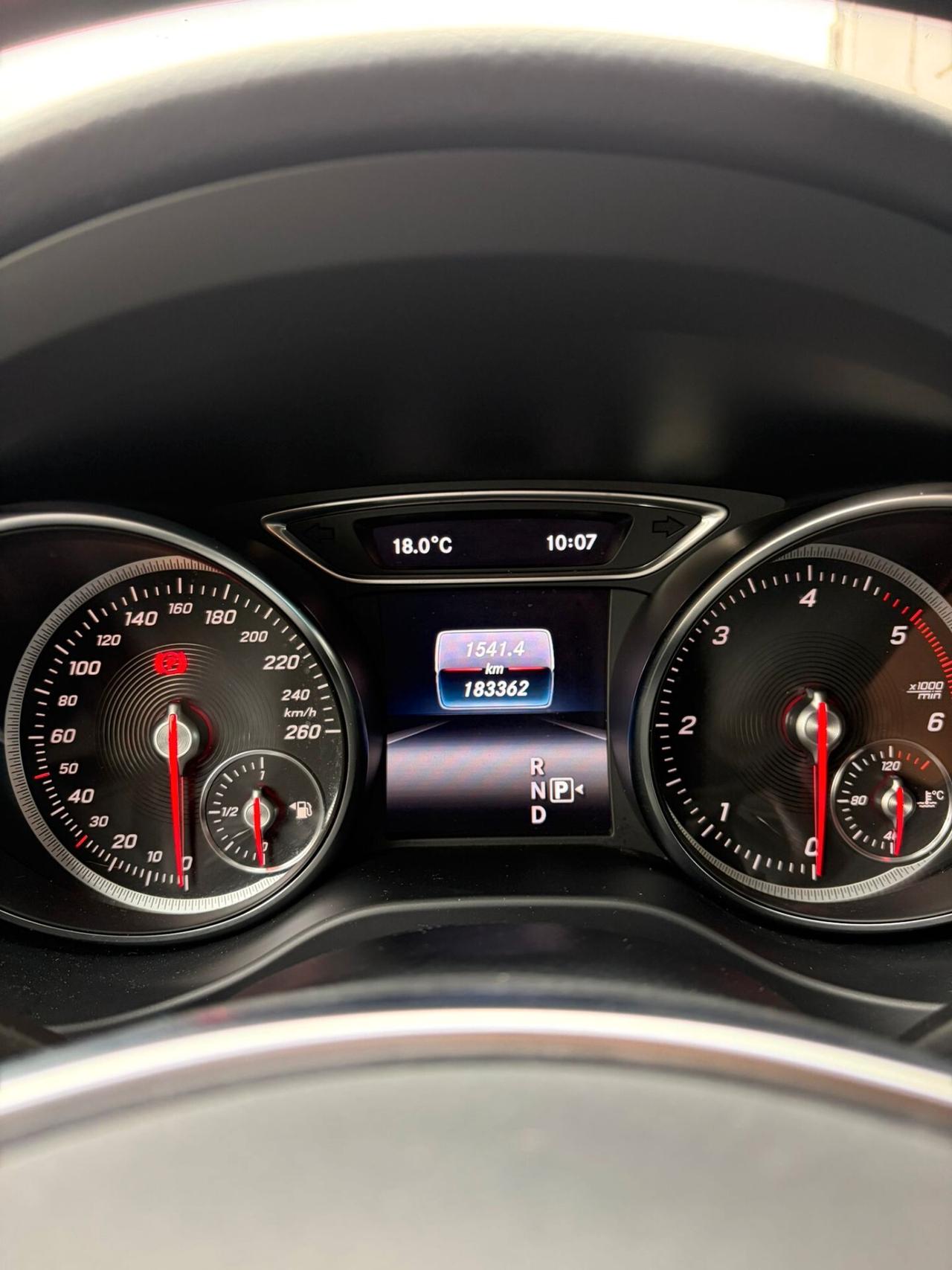 Mercedes-benz CLA 200 D SW AUTOMATIC PREMIUM