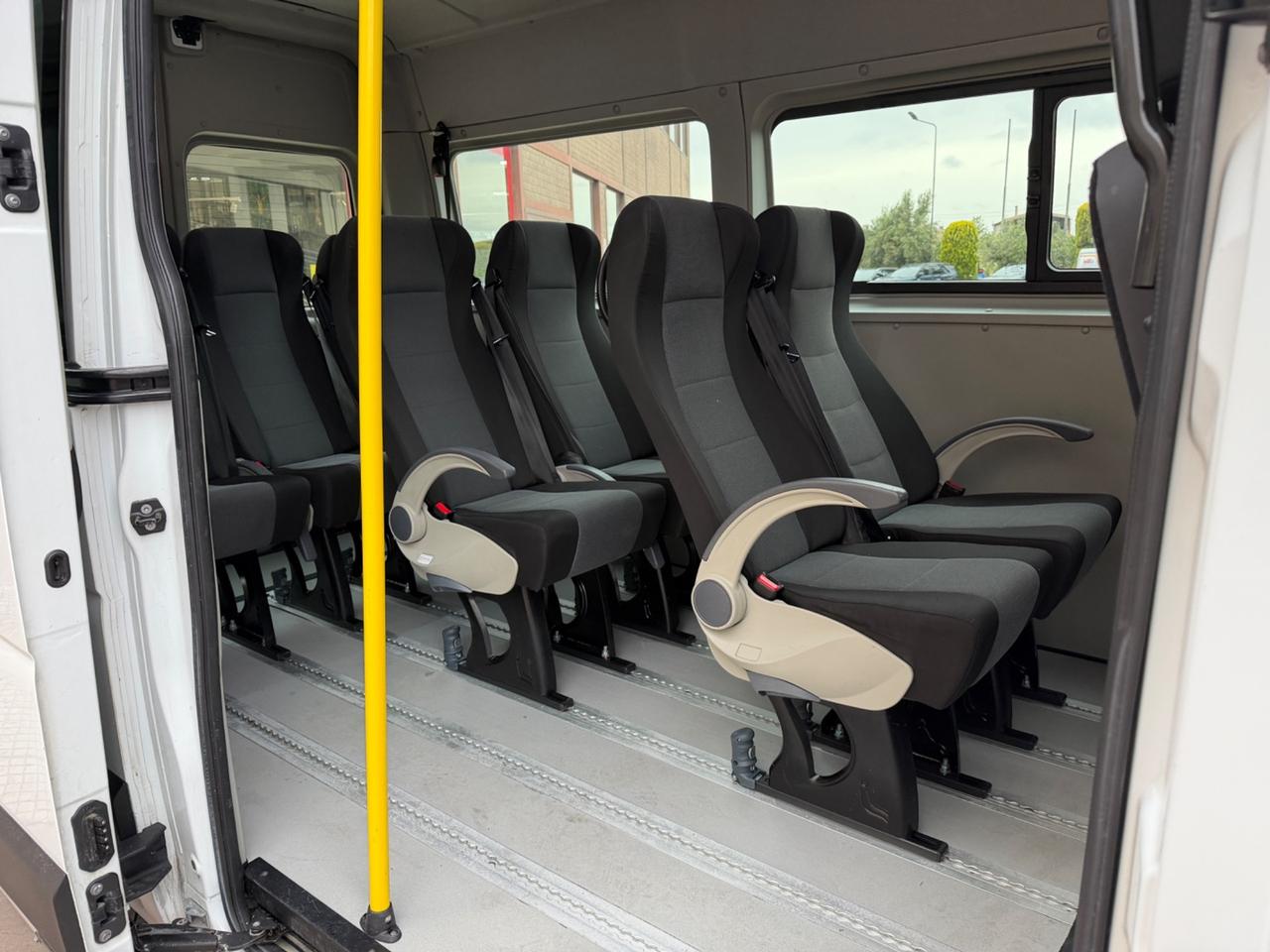 Renault Master T35 2.3 dCi 150 9 Posti Minibus