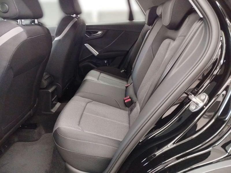 Audi Q2 Q2 35 TDI S tronic Business Advanced LED MMI