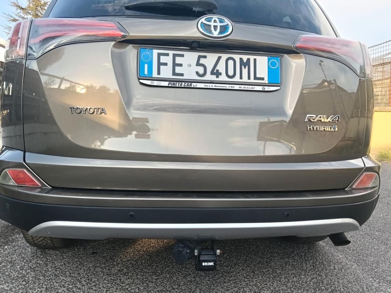 Toyota RAV4 2.5 Hybrid AWD E-Four (197 CV) + GPL Landi + Gancio Brink - 2016