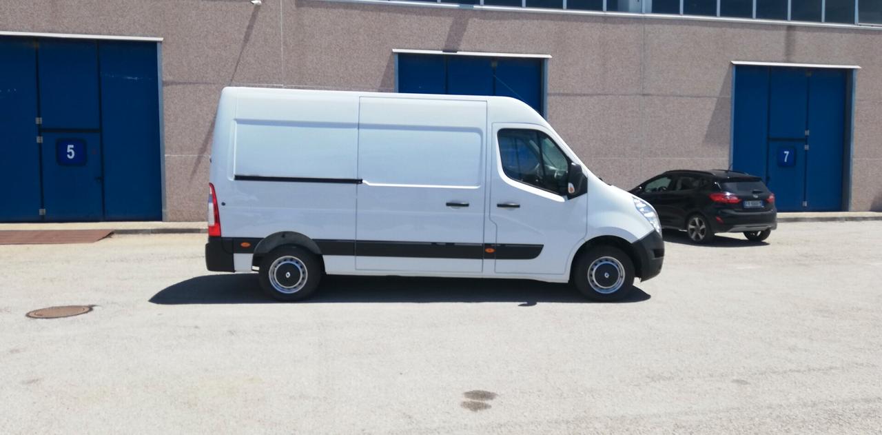 RENAULT Master T28 2.3 dCi/125 PC-TN Furgone E5