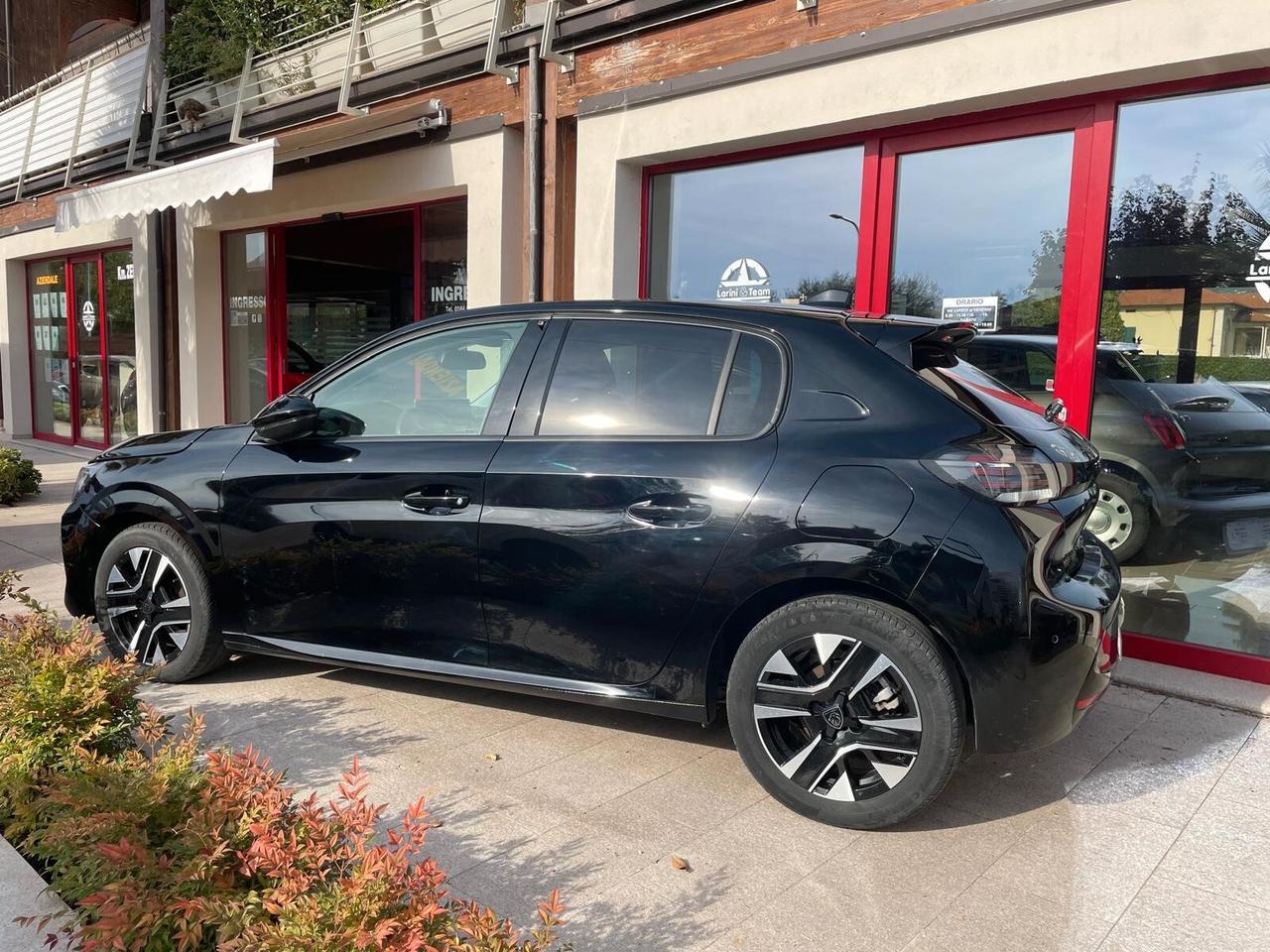 Peugeot 208 PureTech 100 Stop&Start 5 porte Allure