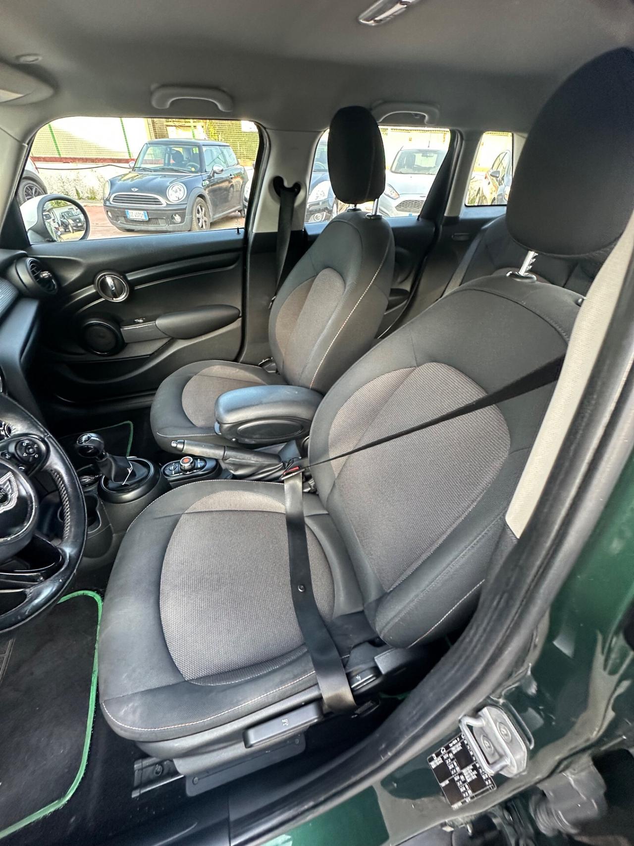 Mini 1.5 Cooper D Hype