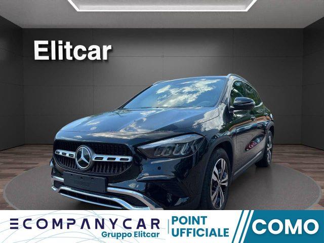 MERCEDES-BENZ GLA 180 Automatic Progressive Advanced