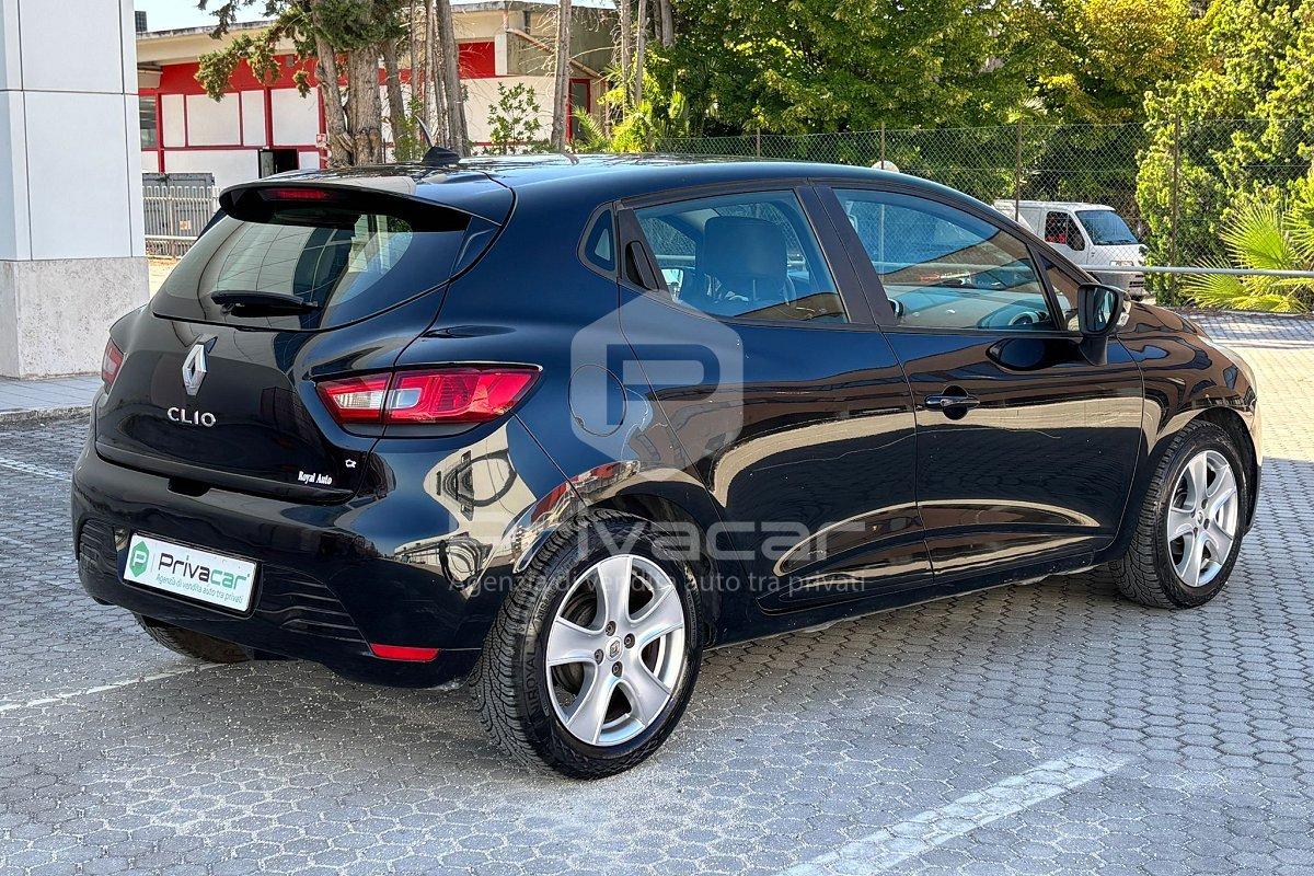RENAULT Clio 1.2 75CV 5 porte Live