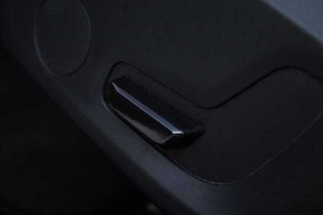 VOLVO V60 NON MARCIANTE B3 automatico Essential PREZZO NETTO