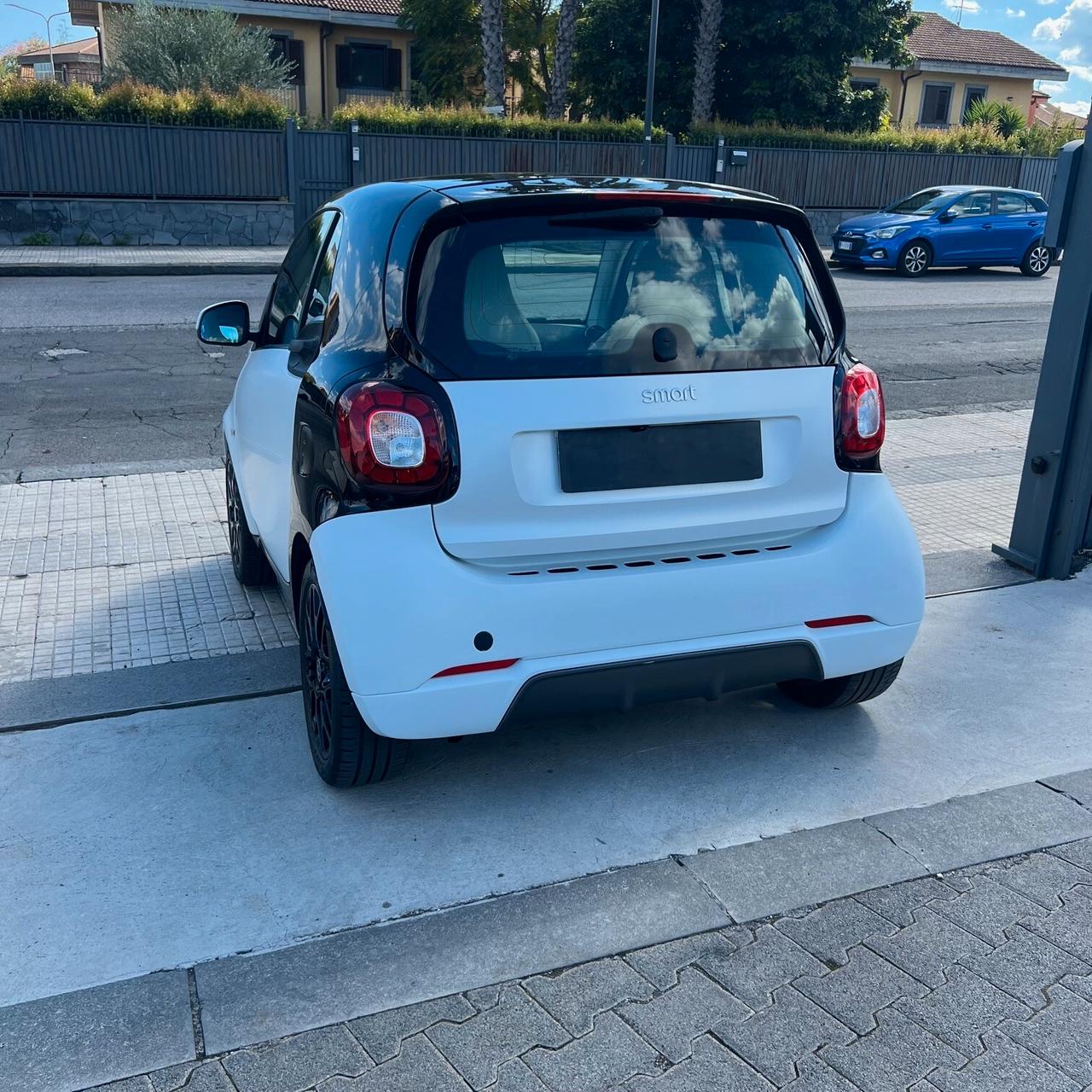 Smart ForTwo 70 1.0 twinamic BRABUS Style