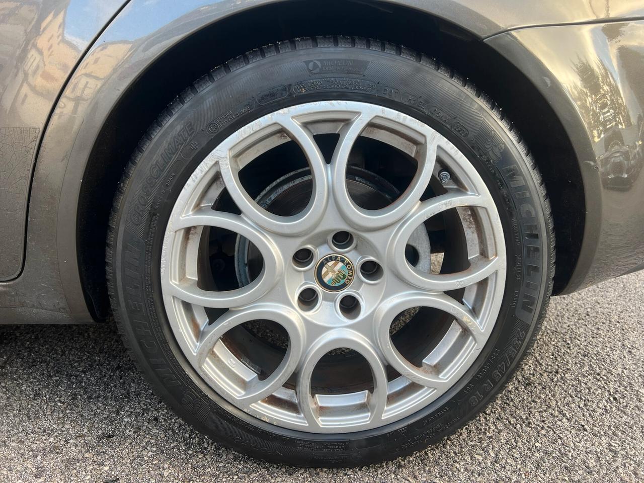Alfa Romeo 159 1.9 JTDm 16V Sportwagon Exclusive