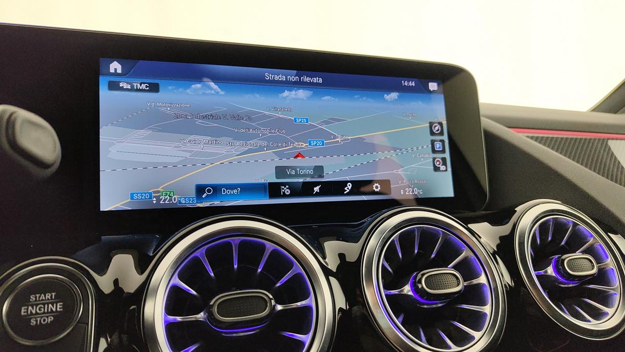 Mercedes-Benz GLA 200 d Premium auto