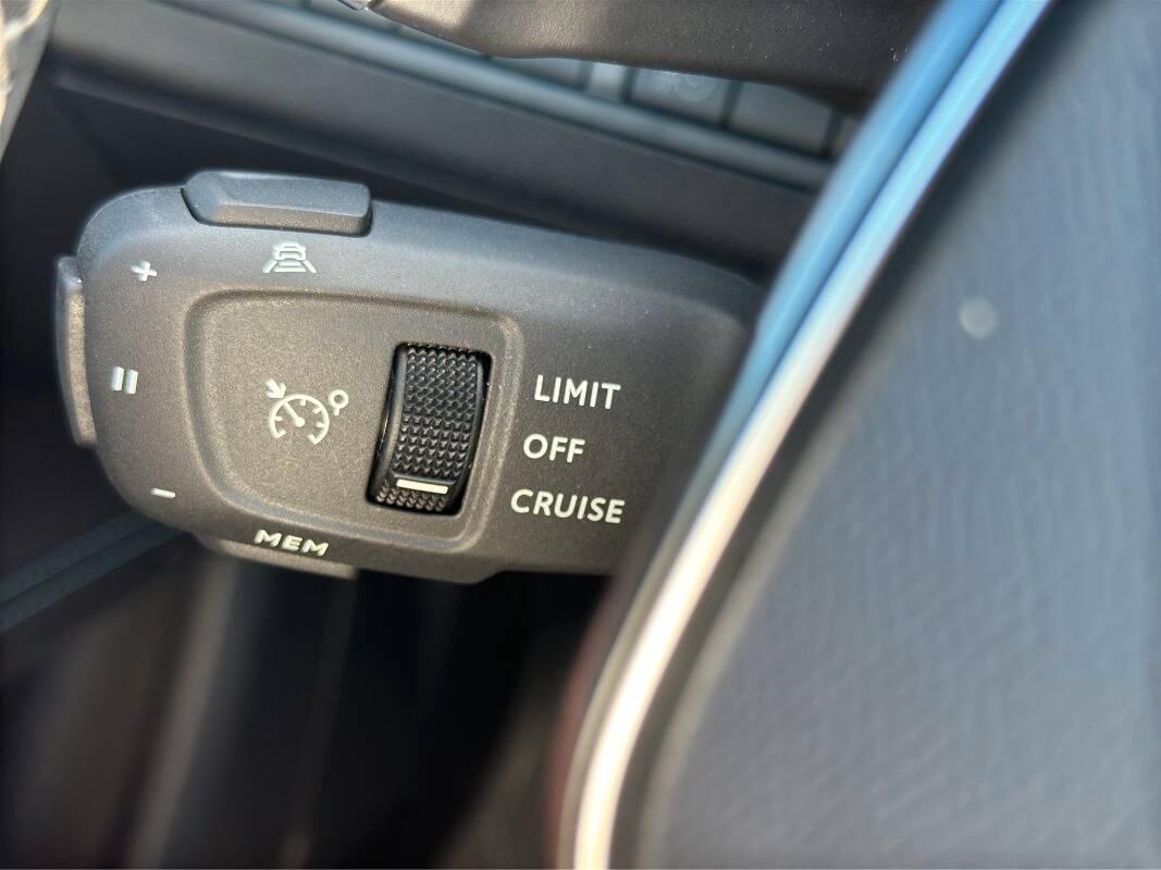 Peugeot 3008 II 1.6 hybrid4 phev Allure Pack 300cv AUTOMATICA