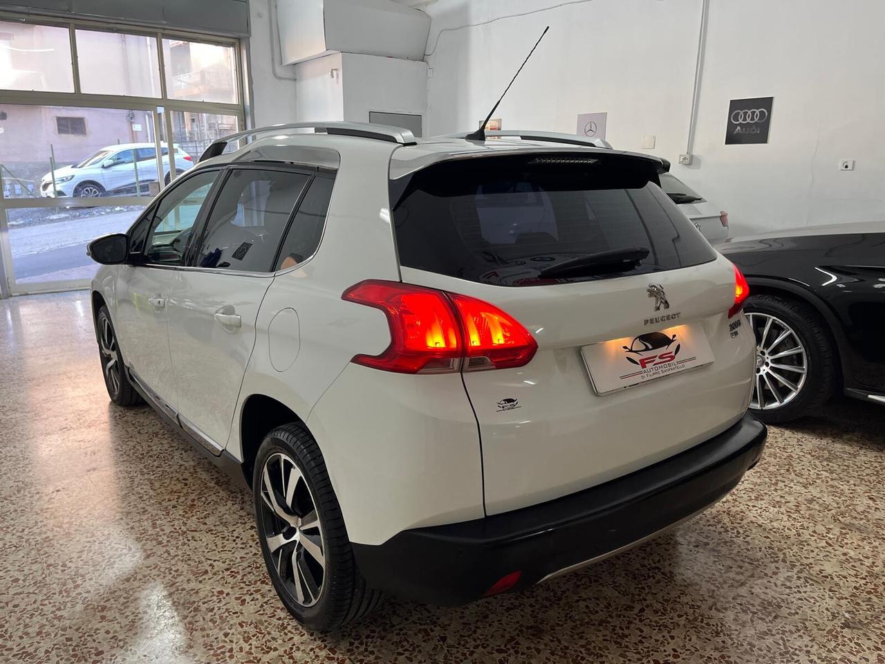 Peugeot 2008 1.6 e-HDi 92 CV Stop&Start Allure