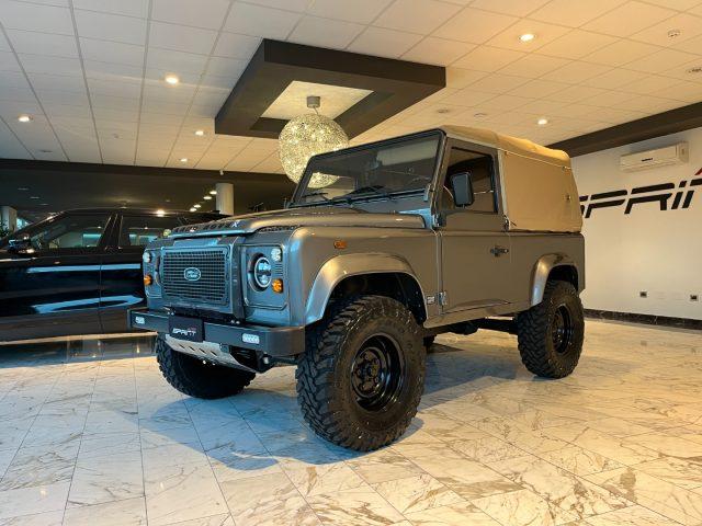 LAND ROVER Defender 90 2.4 TD4 SOFT TOP 122CV RESTOMOD