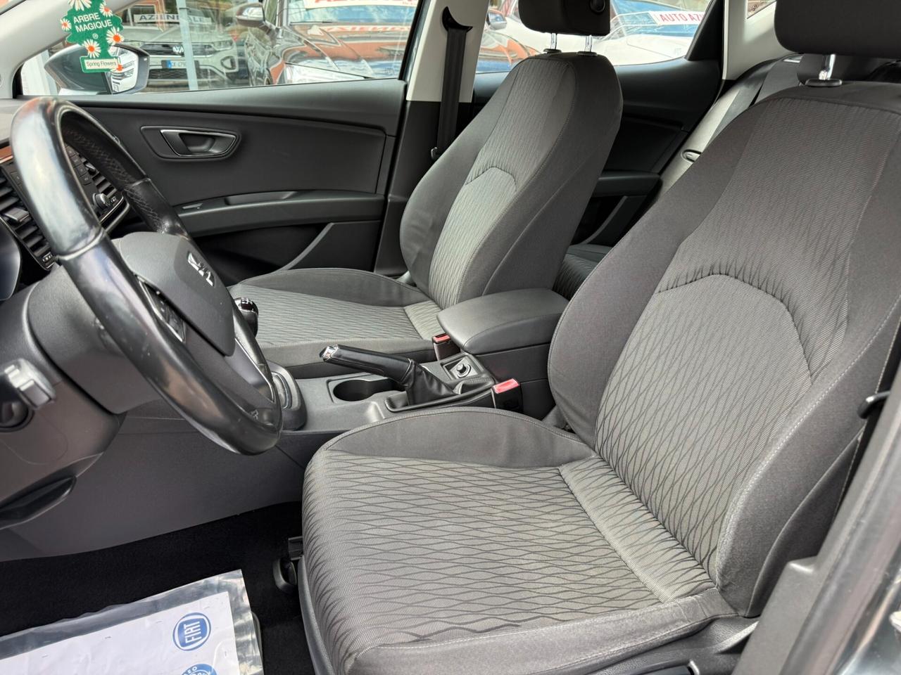 Seat Leon 1.6 TDI 110CV Style - 2015