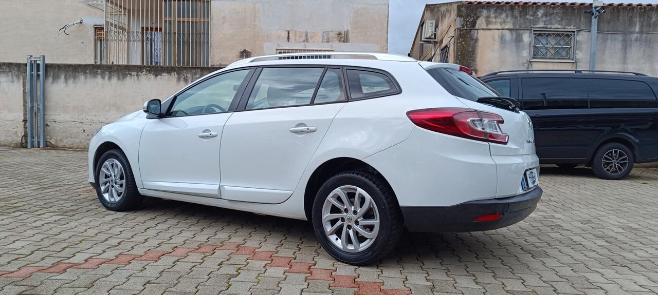 Renault Megane Mégane 1.5 dCi 110CV Start&Stop SporTour Wave